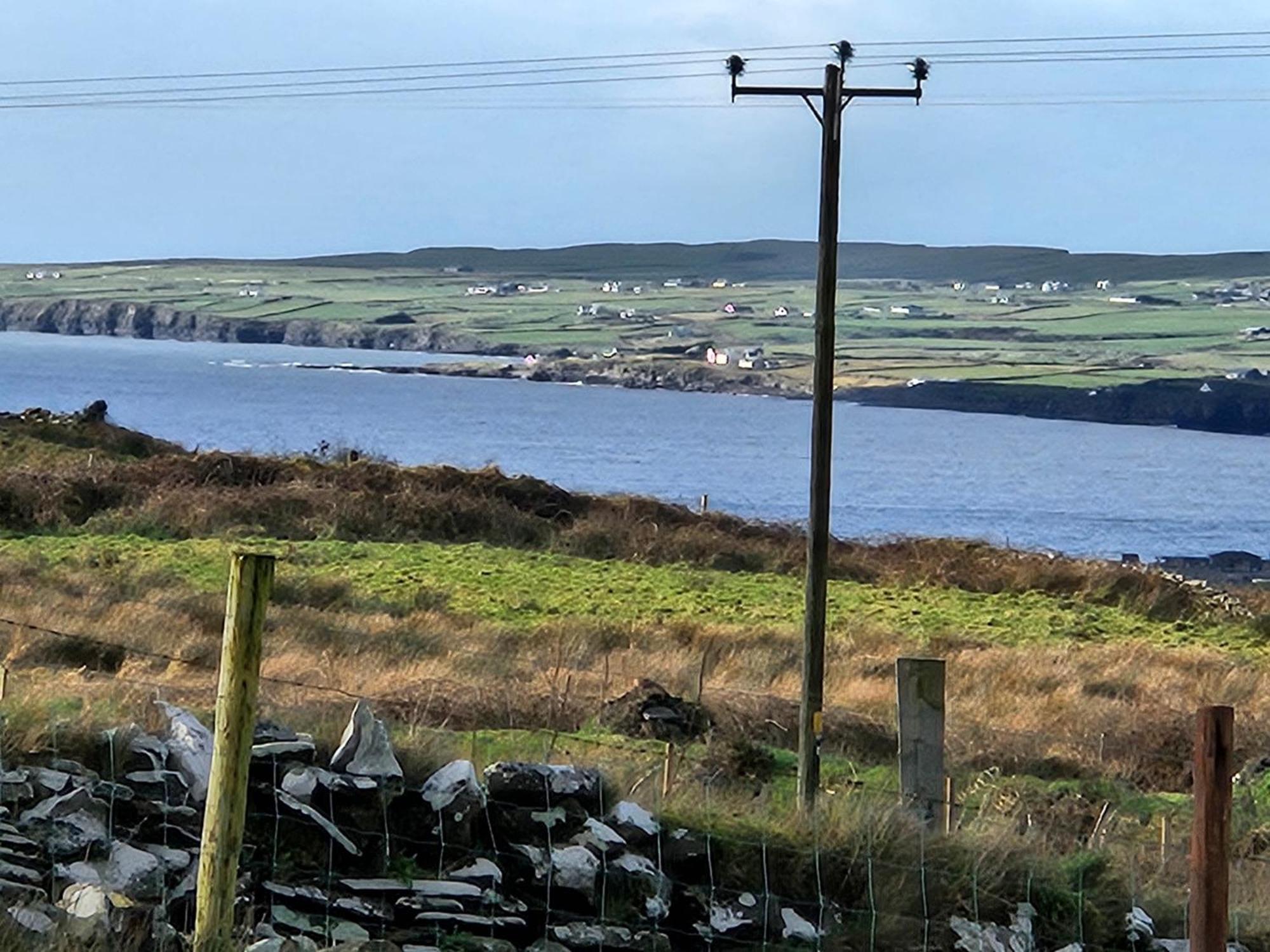 Suaimhneas Guest House Lahinch Exterior photo